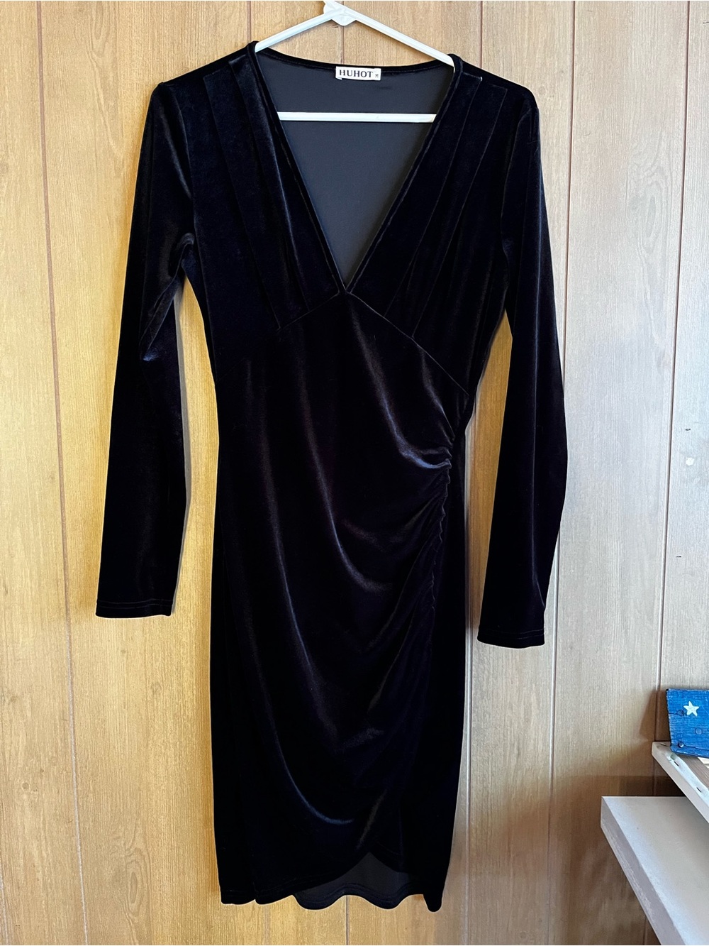 Ren fair black Velvet V-Neck body con emo alt goth Dress size medium
